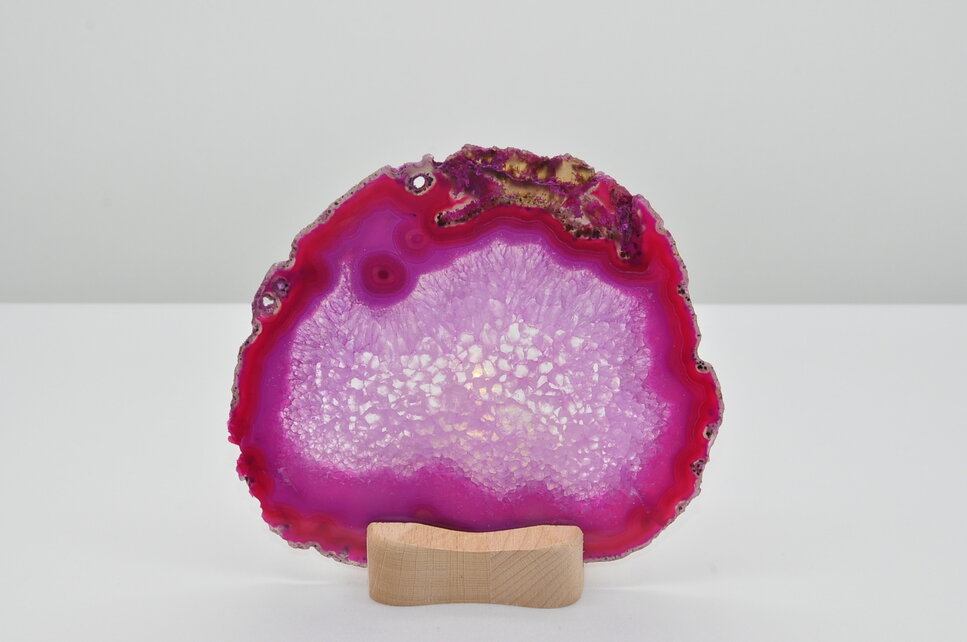 ACHÁT PLAT S DREVENÝM STOJANOM NA ČAJOVÉ SVIEČKY