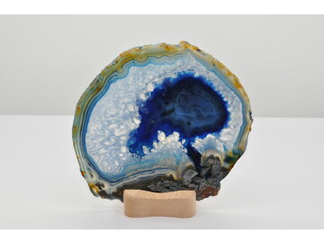 ACHÁT PLAT S DREVENÝM STOJANOM NA ČAJOVÉ SVIEČKY