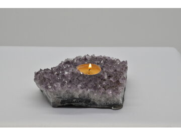 AMETYSTOVÝ SVIETNIK