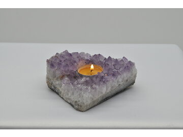 AMETYSTOVÝ SVIETNIK