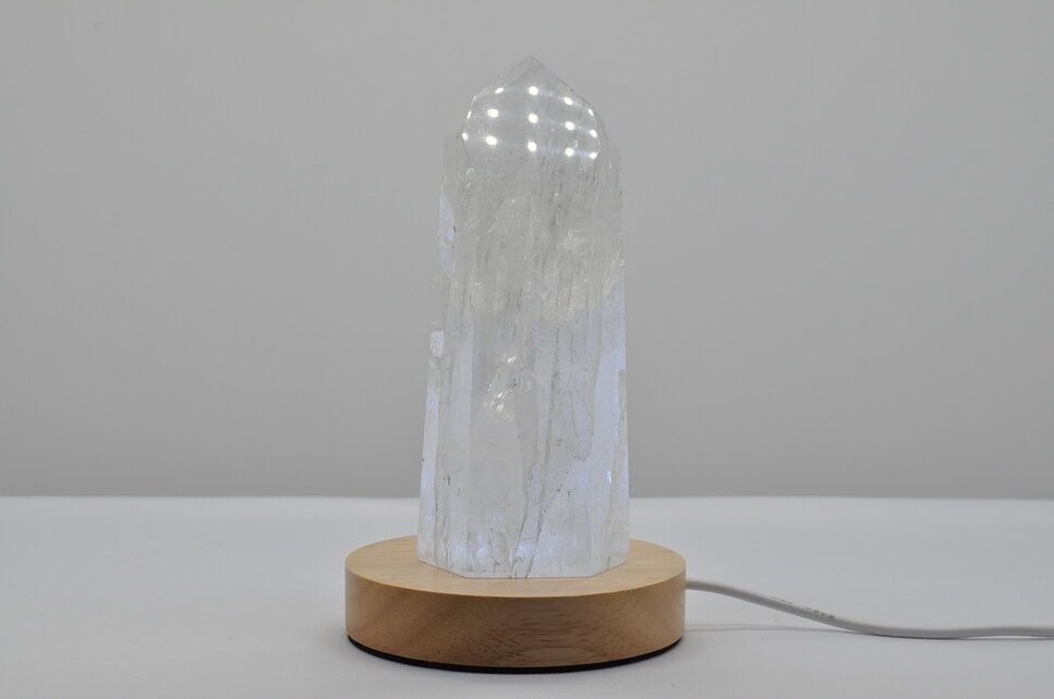 HORSKÝ KRIŠTÁĽ ŠPIC FREEFORM