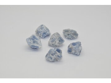 KALCIT MODRÝ PRÍRODNÝ