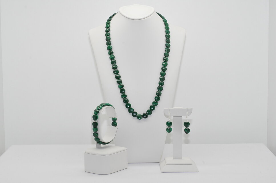 NÁHRDELNÍK A NÁRAMOK MALACHITOVÉ SRDCE Ag.925