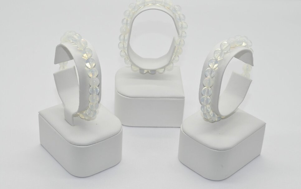 OPALIZOVANÝ KRIŠTÁĽ