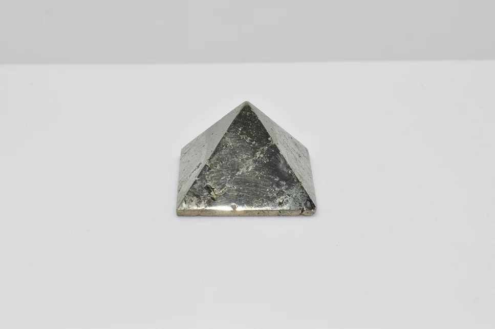 PYRAMÍDA PYRITOVÁ