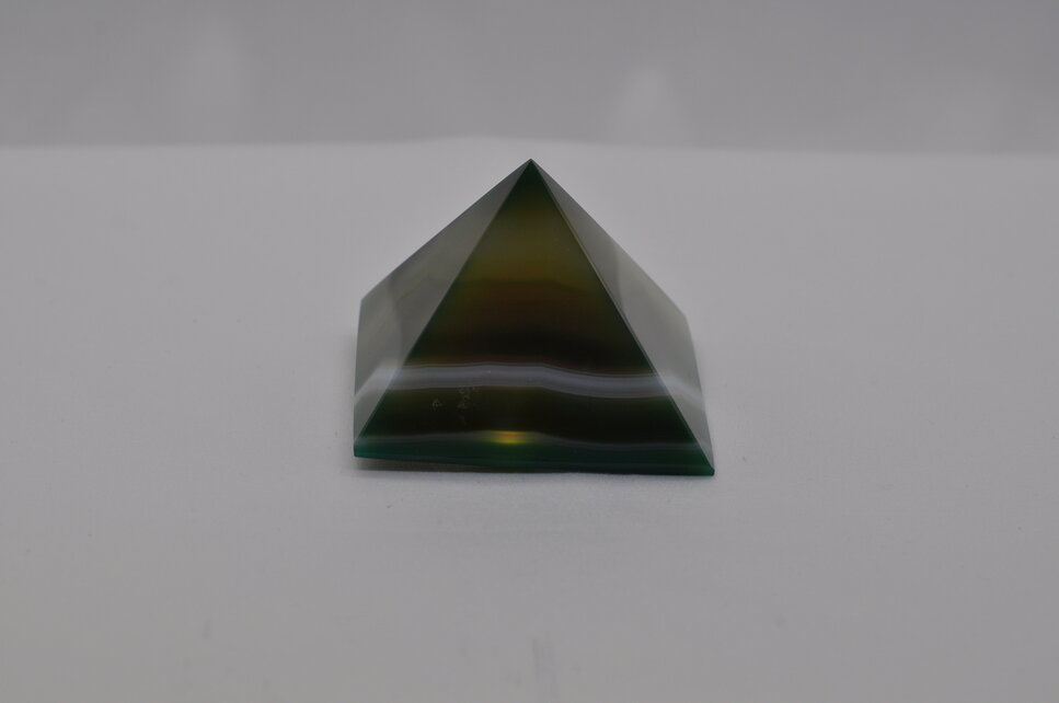 PYRAMÍDOVÝ ACHÁT ZELENÝ