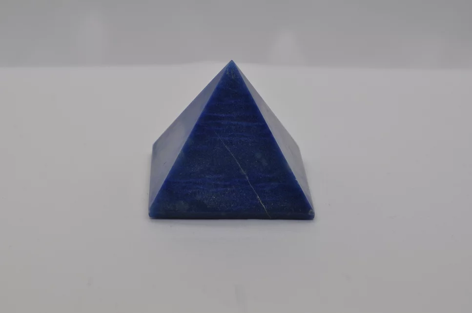 PYRAMÍDOVÝ MODRÝ KREMEŇ