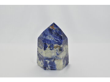 ŠPICATÝ SODALIT FREEFORM