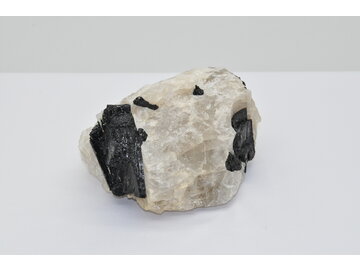 TURMALÍN S KRIŠTÁĽOM