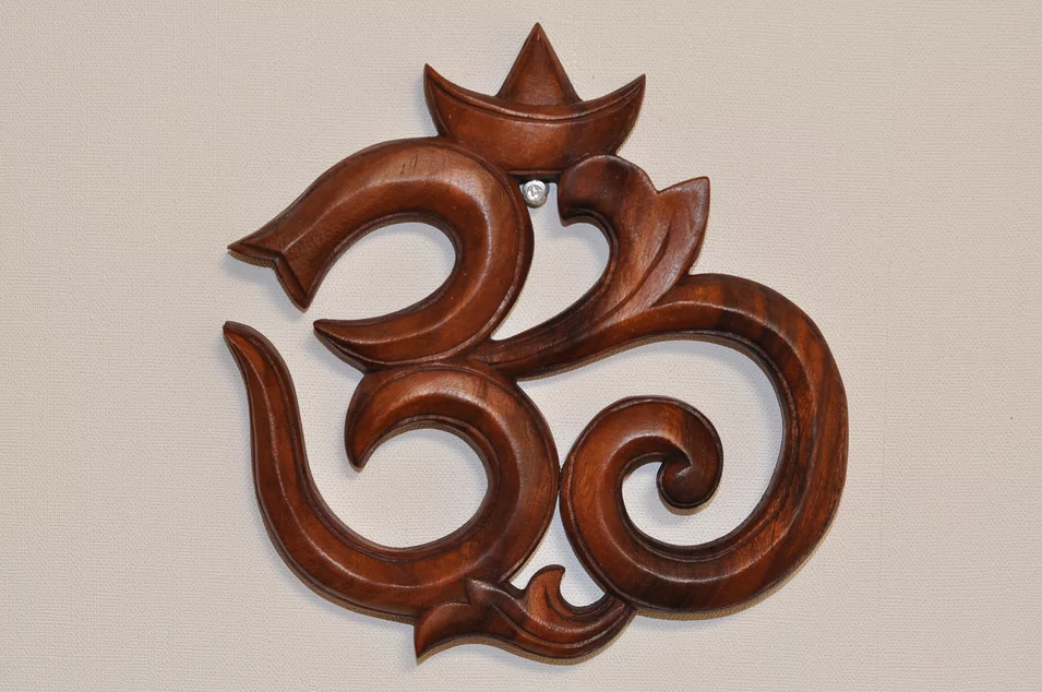 ZNAK Óm (Aum)